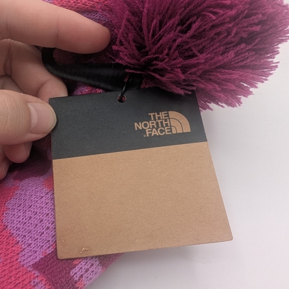 The North Face Little Faroe Beanie Hat 6-24M Toddler Baby Pink Winter Fall - Picture 3 of 13